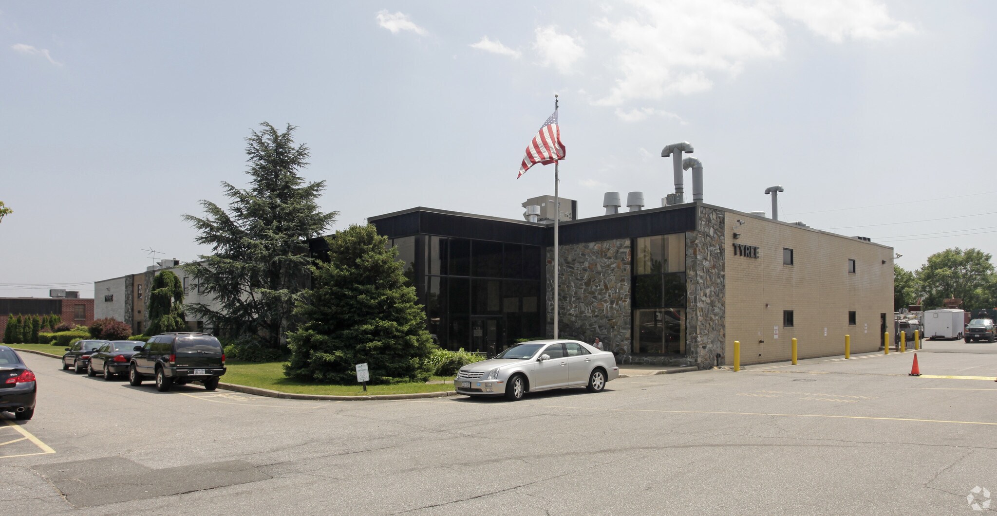 208 Route 109, Farmingdale, NY for sale Building Photo- Image 1 of 1