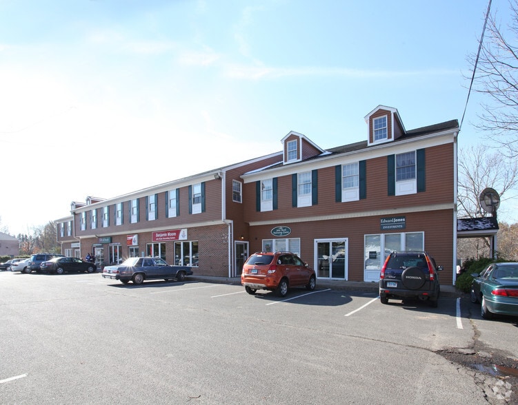 550 N Main St, Southington, CT for lease - Building Photo - Image 2 of 3