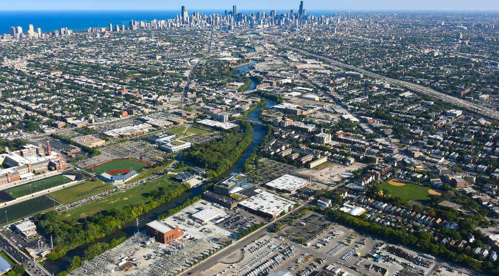 3243 N California Ave, Chicago, IL for sale - Aerial - Image 3 of 5