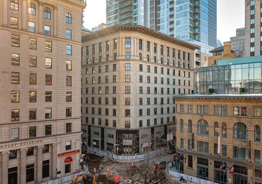 620-636 Rue Cathcart, Montréal, QC for lease - Building Photo - Image 2 of 9