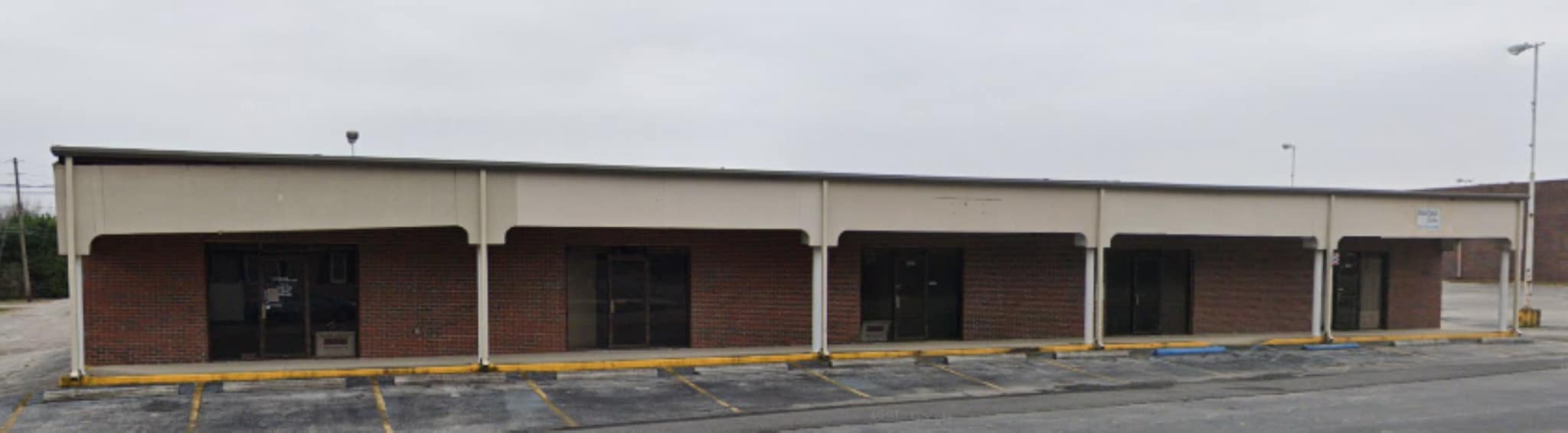 1520 6th Ave SE, Decatur, AL for lease Interior Photo- Image 1 of 1