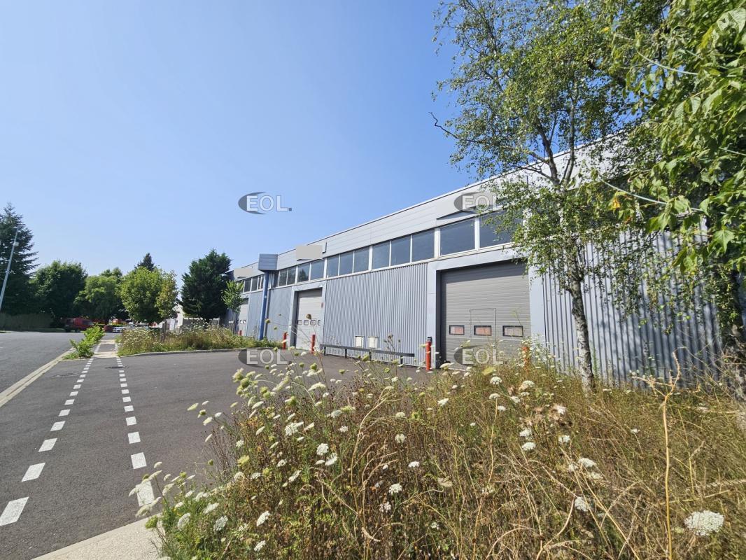 Flex in Bonneuil Sur Marne for lease Building Photo- Image 1 of 6