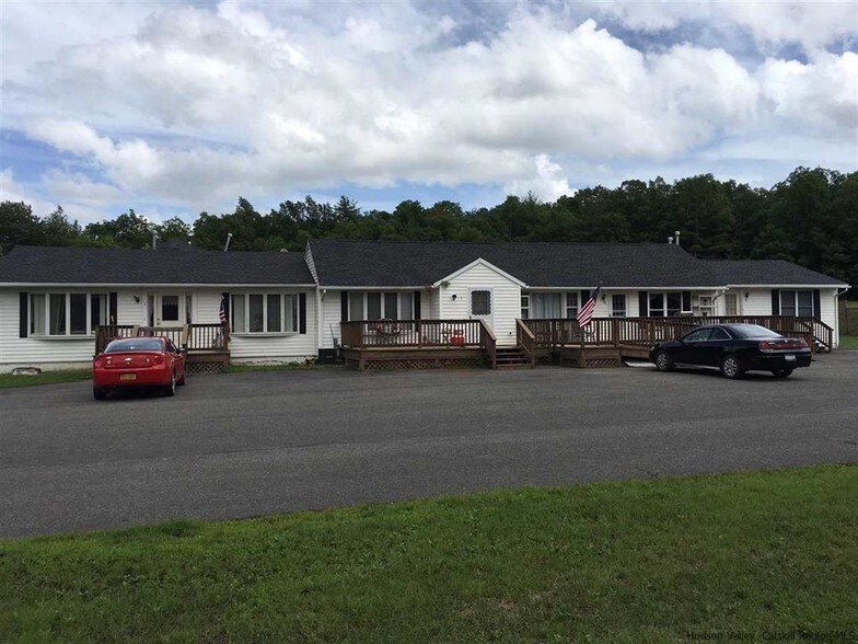 3582 Route 32, Saugerties, NY 12477
