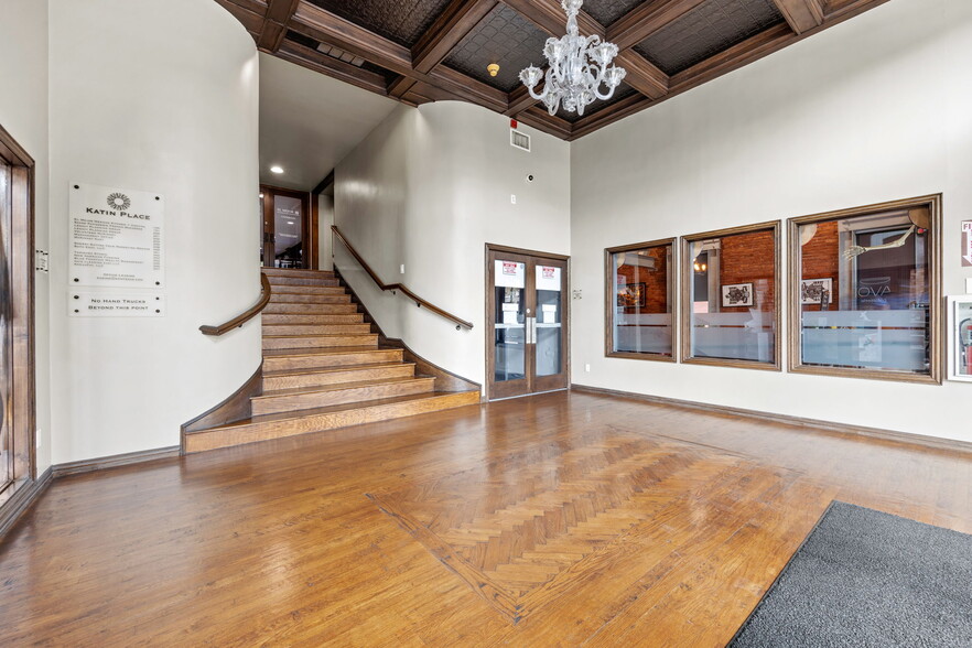 119 W Virginia St, McKinney, TX for sale - Interior Photo - Image 3 of 15