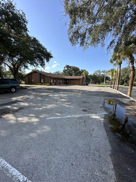 221 E Main St, Apopka, FL for sale - Building Photo - Image 3 of 8