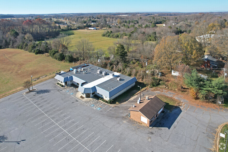 5135 Taylorsville Hwy, Stony Point, NC for sale - Aerial - Image 3 of 19