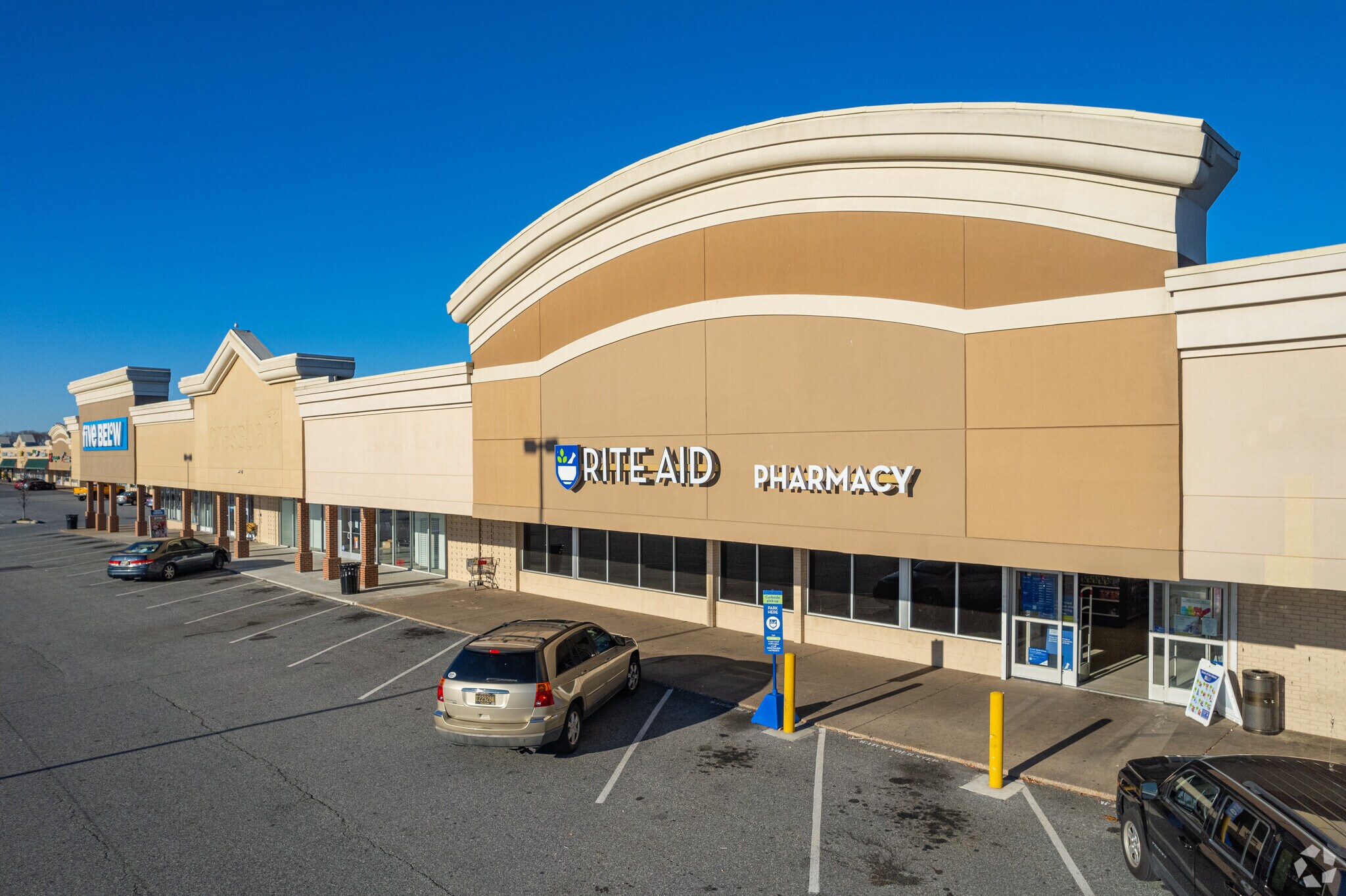 Five Below Kirkwood Highway Wilmington De 4601 Kirkwood Hwy, Wilmington, DE 19808 - Midway Plaza Shopping Center