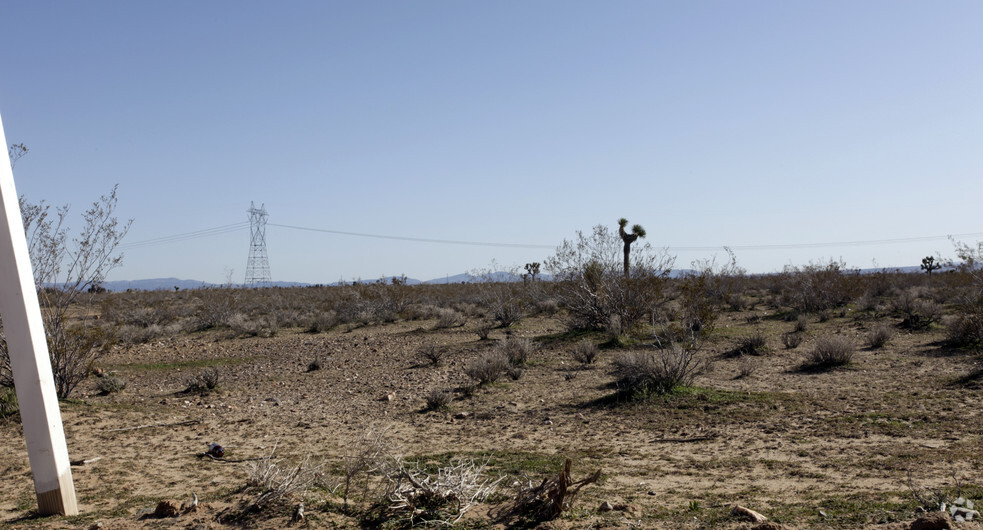 Cassia Rd, Adelanto, CA for sale - Primary Photo - Image 1 of 1