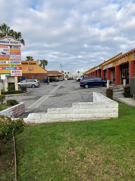 1111-1151 Pacific Coast Hwy, Harbor City, CA for lease - Building Photo - Image 1 of 13