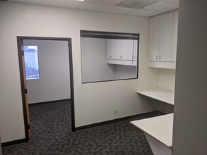 8242 W 3rd St, Los Angeles, CA for lease Interior Photo- Image 2 of 8