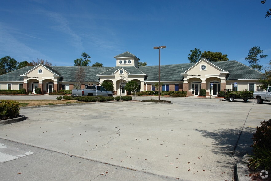1520 Business Center Dr, Orange Park, FL for lease - Building Photo - Image 2 of 4