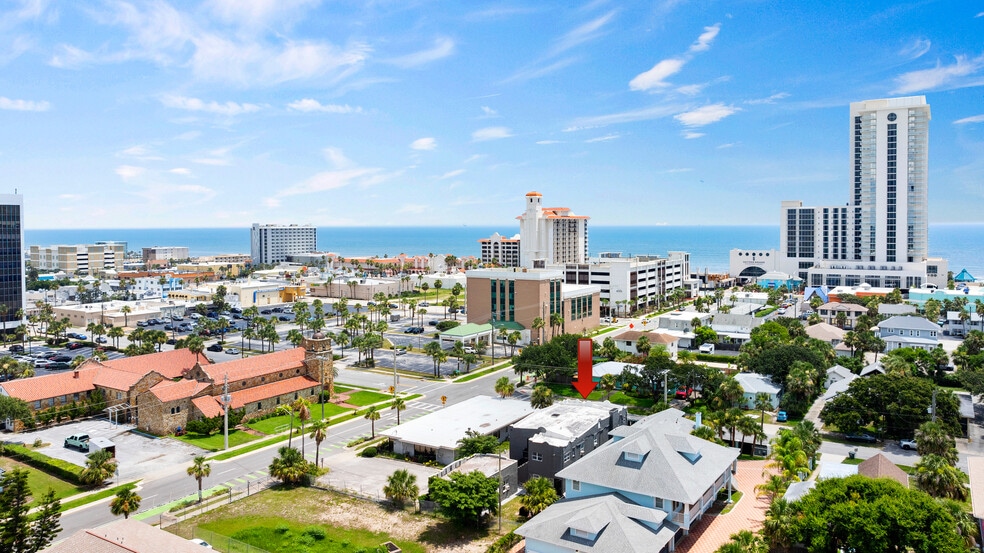 25 Unit Multi-Family Portfolio Daytona B portfolio of 3 properties for sale on LoopNet.com - Building Photo - Image 3 of 10