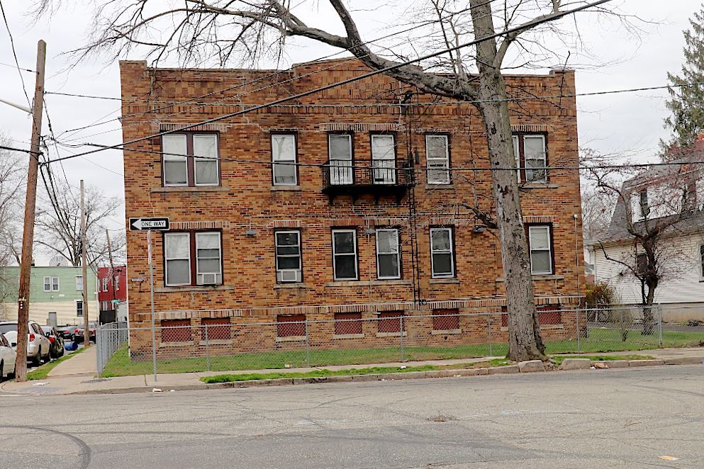 Valley, Newark, NJ for sale Primary Photo- Image 1 of 1