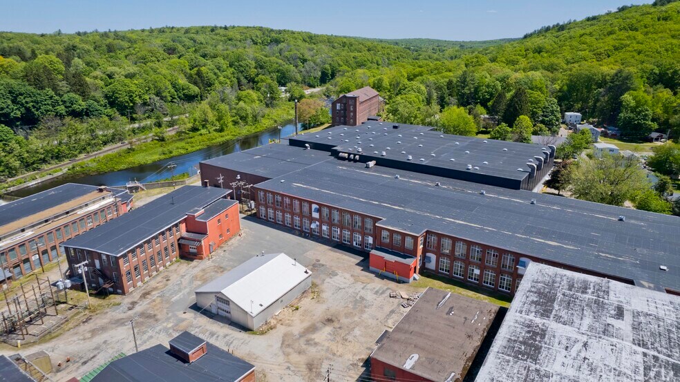 85 South St, West Warren, MA 01092 West Warren Complex