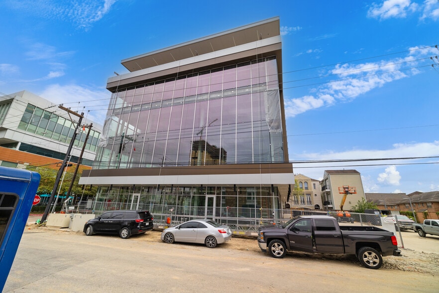 1802 Binz St, Houston, TX for lease - Building Photo - Image 2 of 8