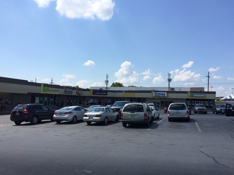 1649 E Stone Dr, Kingsport, TN for lease - Building Photo - Image 1 of 1