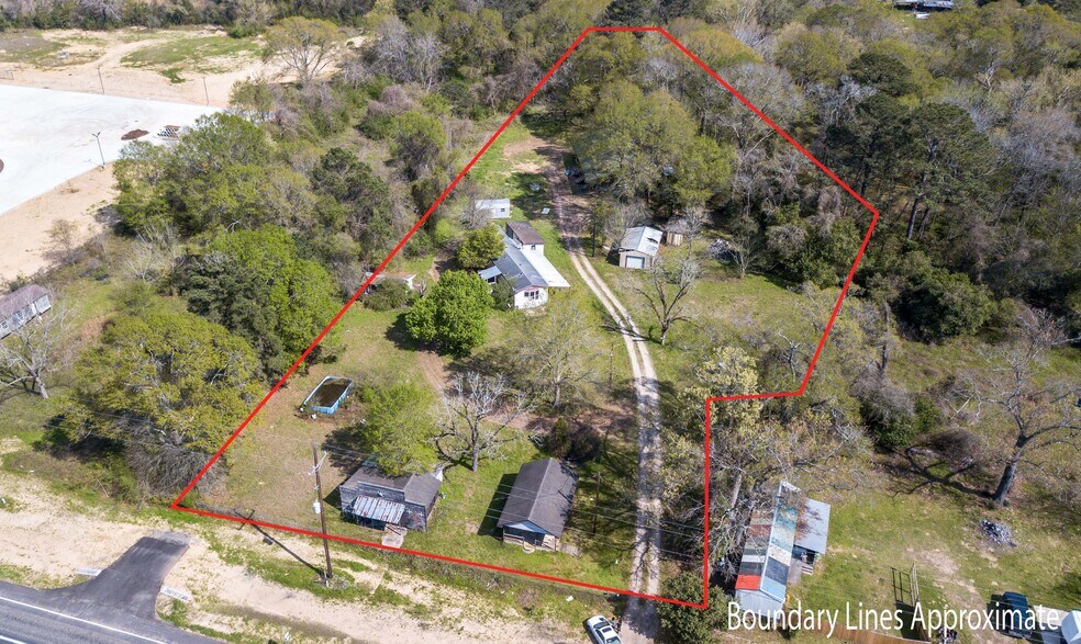 3213 US59, Shepherd, TX 77371