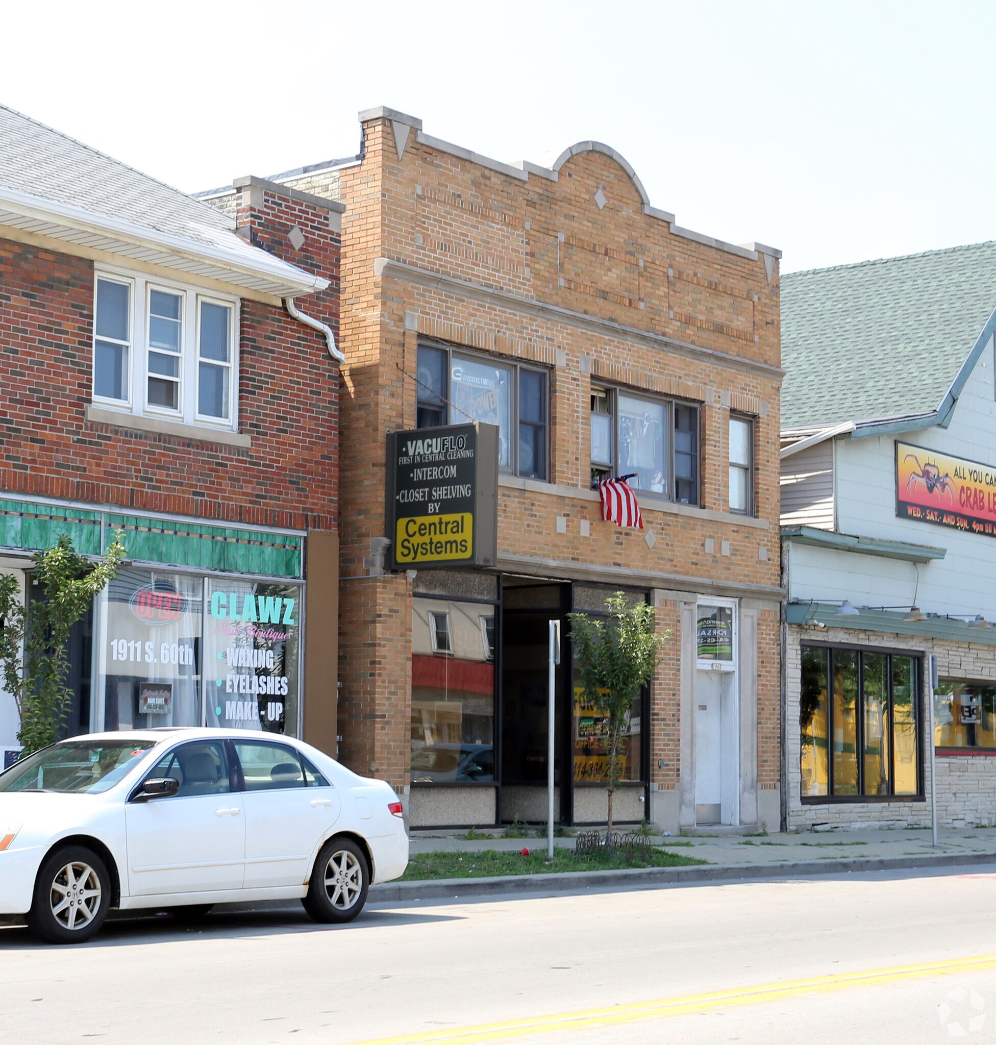 1909 S 60th St, Milwaukee, WI for sale Primary Photo- Image 1 of 1