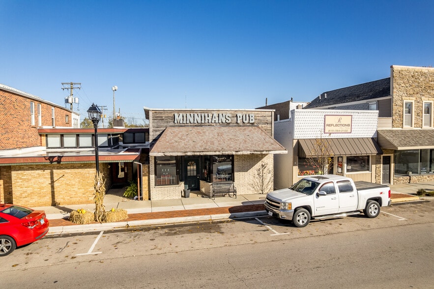 209 W Main St, Genoa, IL for sale - Building Photo - Image 3 of 39