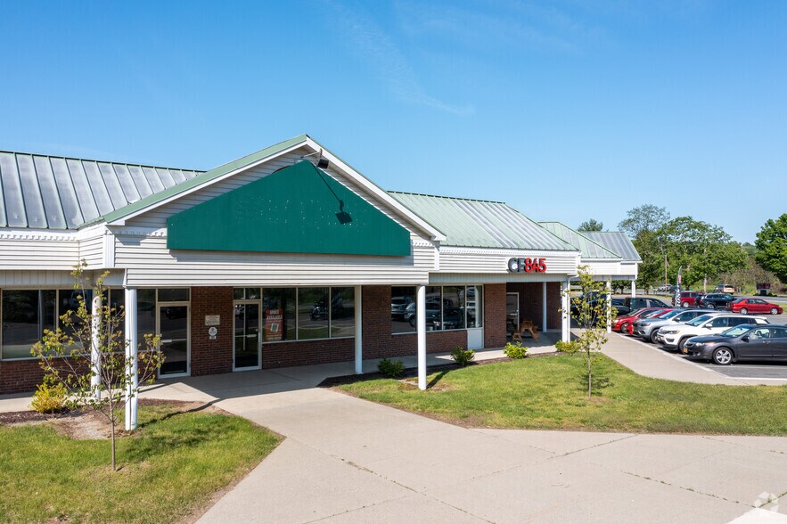 985 Rt376, Wappingers Falls, NY 12590