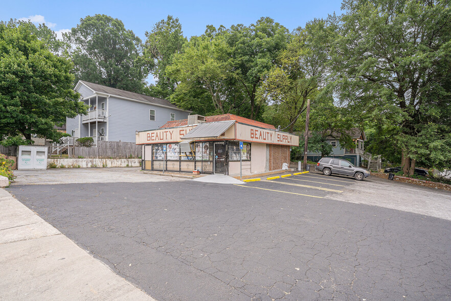 1206 Joseph E Boone Blvd NW, Atlanta, GA for sale - Building Photo - Image 2 of 22