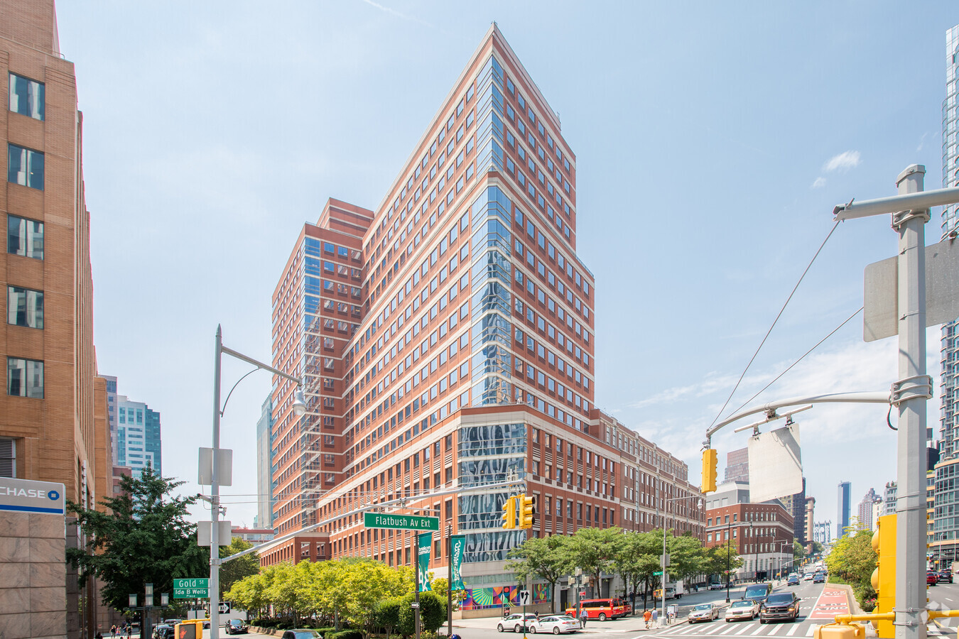 15 Metrotech Ctr, Brooklyn, NY 11201 - Orchard Workspaces by JLL | LoopNet