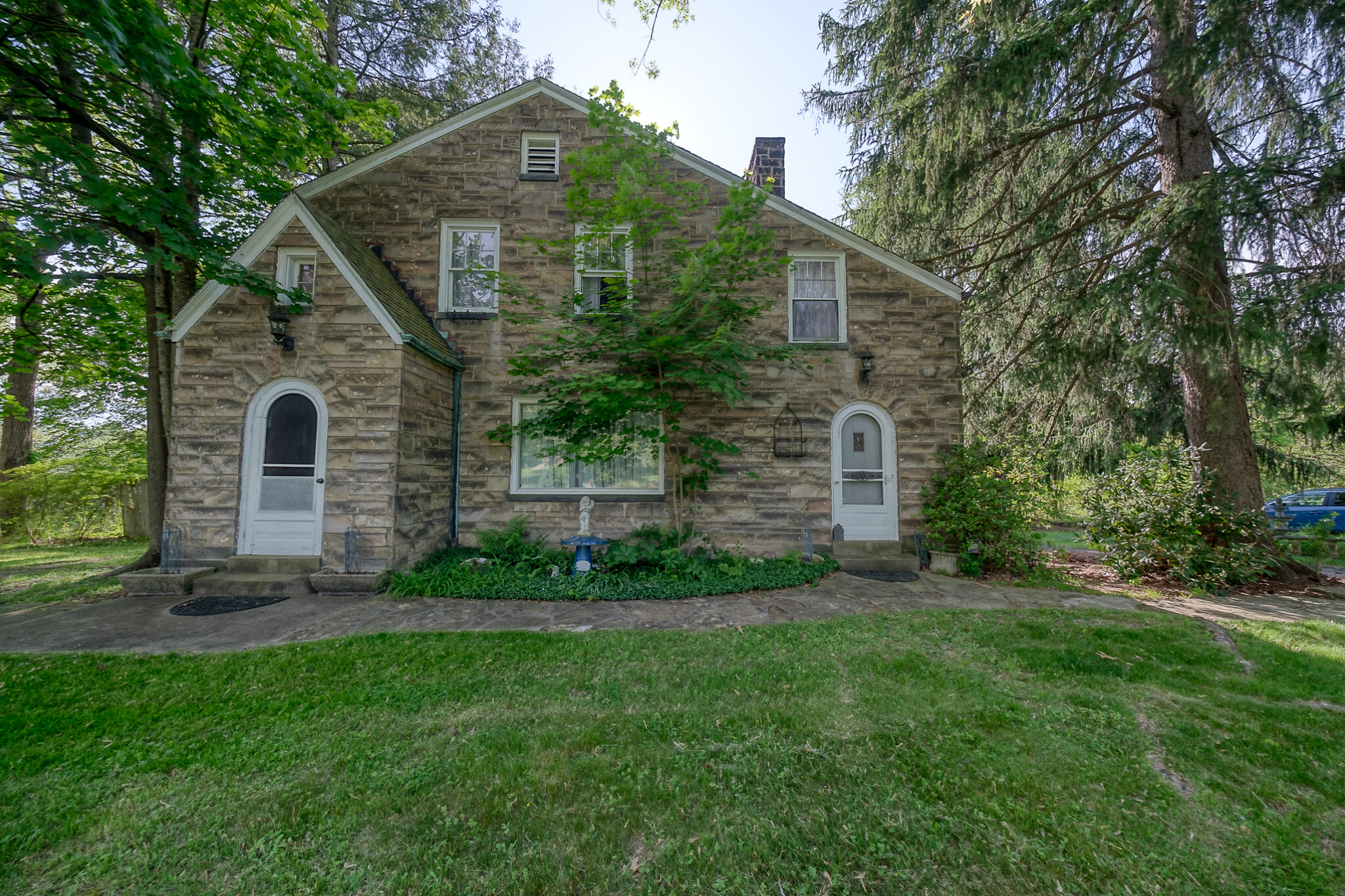 8869 Perry Hwy, Pittsburgh, PA for sale Primary Photo- Image 1 of 1