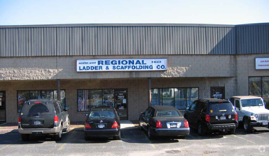 1601-1607 Lakeland Ave, Bohemia, NY for lease - Building Photo - Image 2 of 8