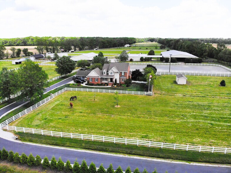 1840 Sanderson Rd, Chesapeake, VA 23322