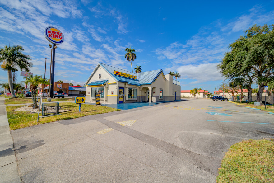 20 SE 1st Ave, Florida City, FL for lease - Building Photo - Image 3 of 9