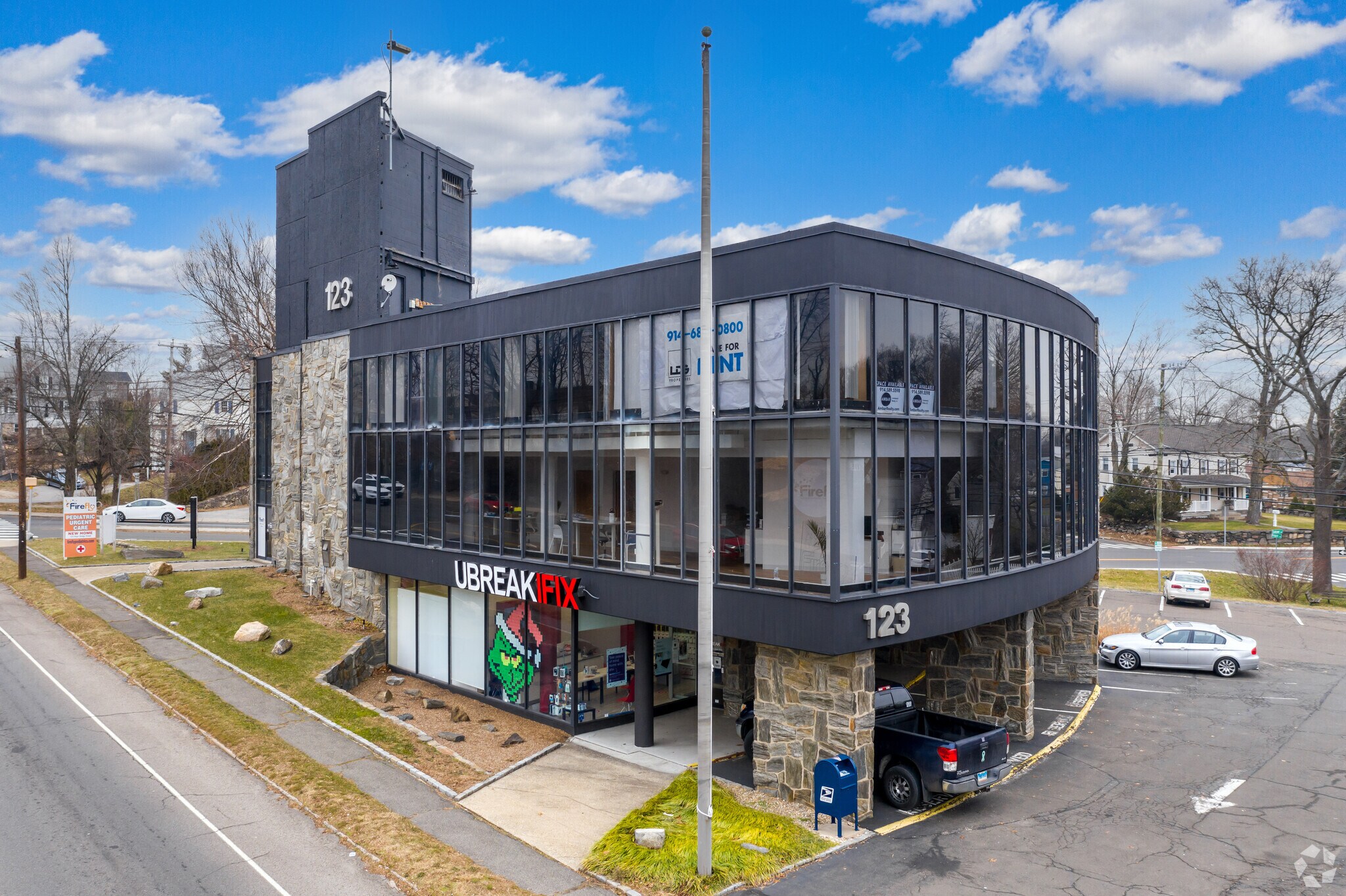 123 High Ridge Rd, Stamford, CT 06905