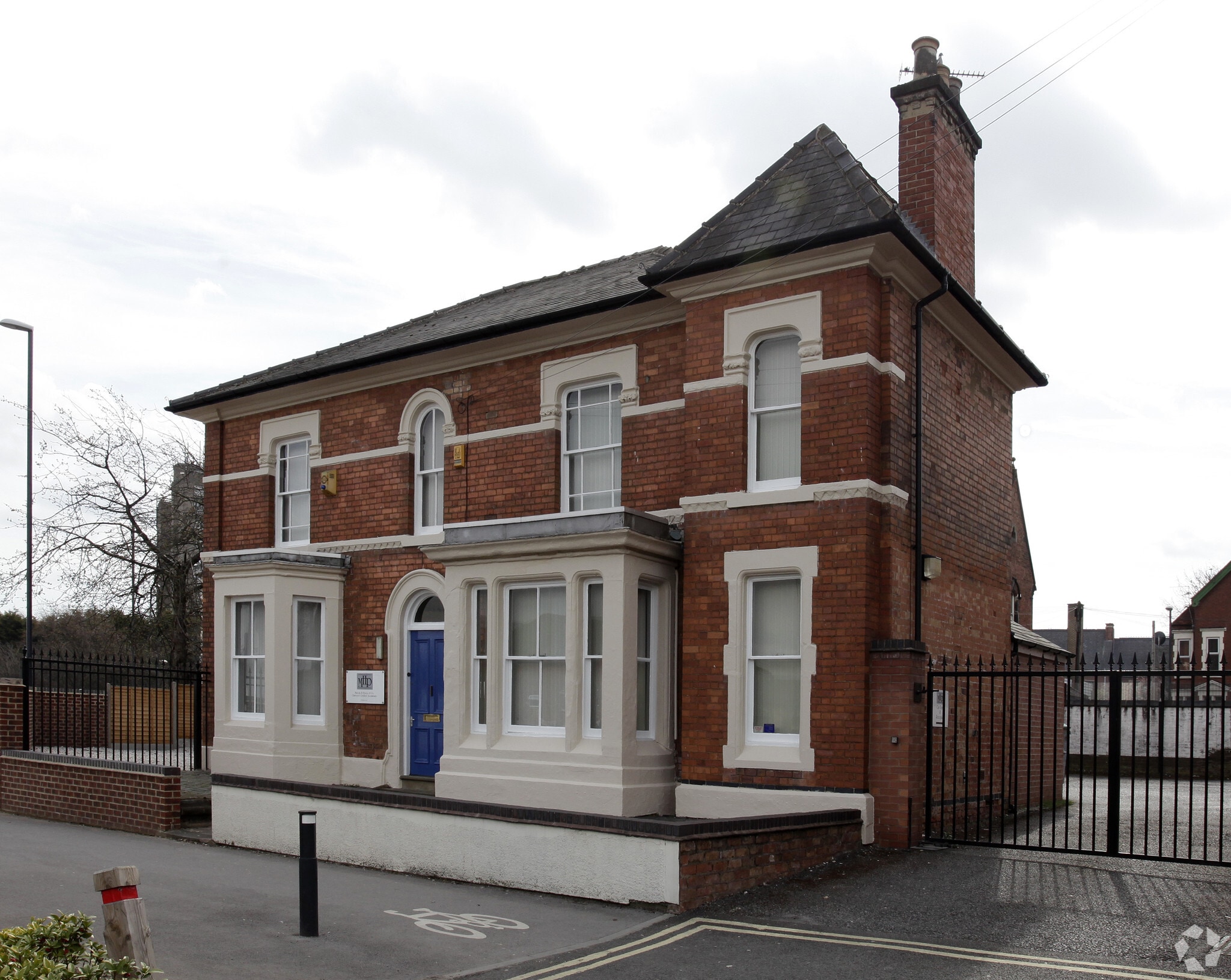 45 Leopold St, Derby for sale Primary Photo- Image 1 of 1