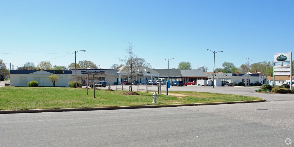 2701-2725 Byron St, Richmond, VA for sale - Primary Photo - Image 1 of 1