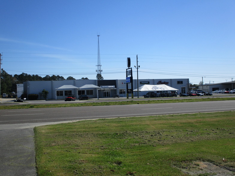 6330 Pensacola Blvd, Pensacola, FL for sale - Building Photo - Image 1 of 1