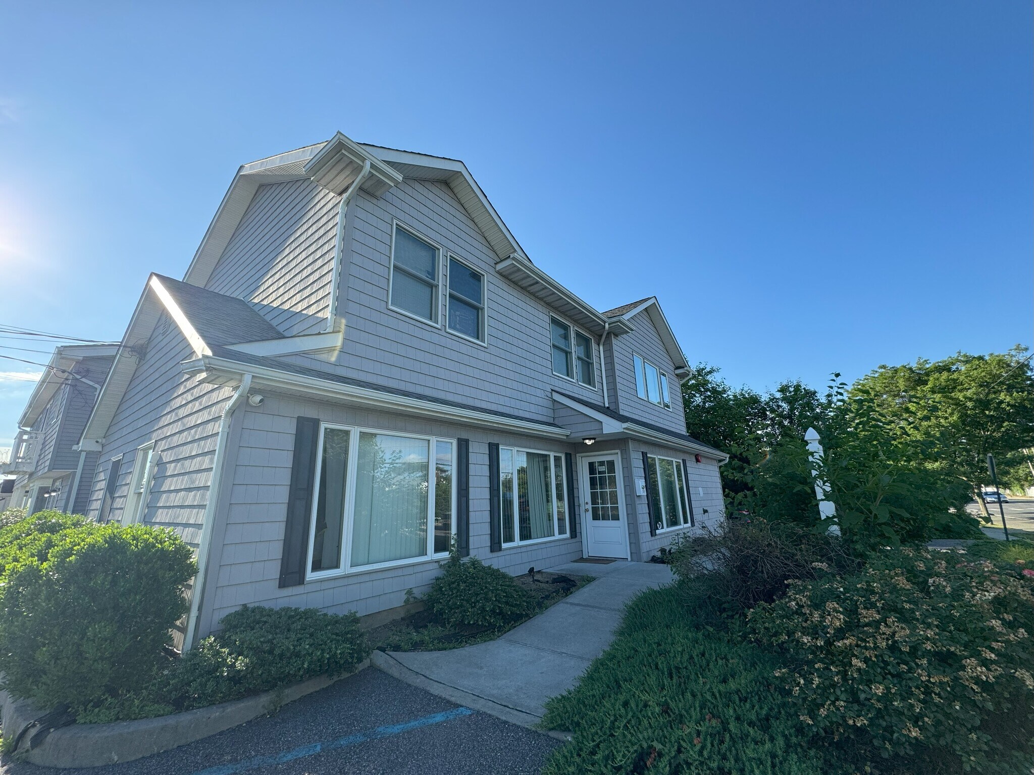 529 S Oyster Bay Rd, Plainview, NY for sale Building Photo- Image 1 of 1