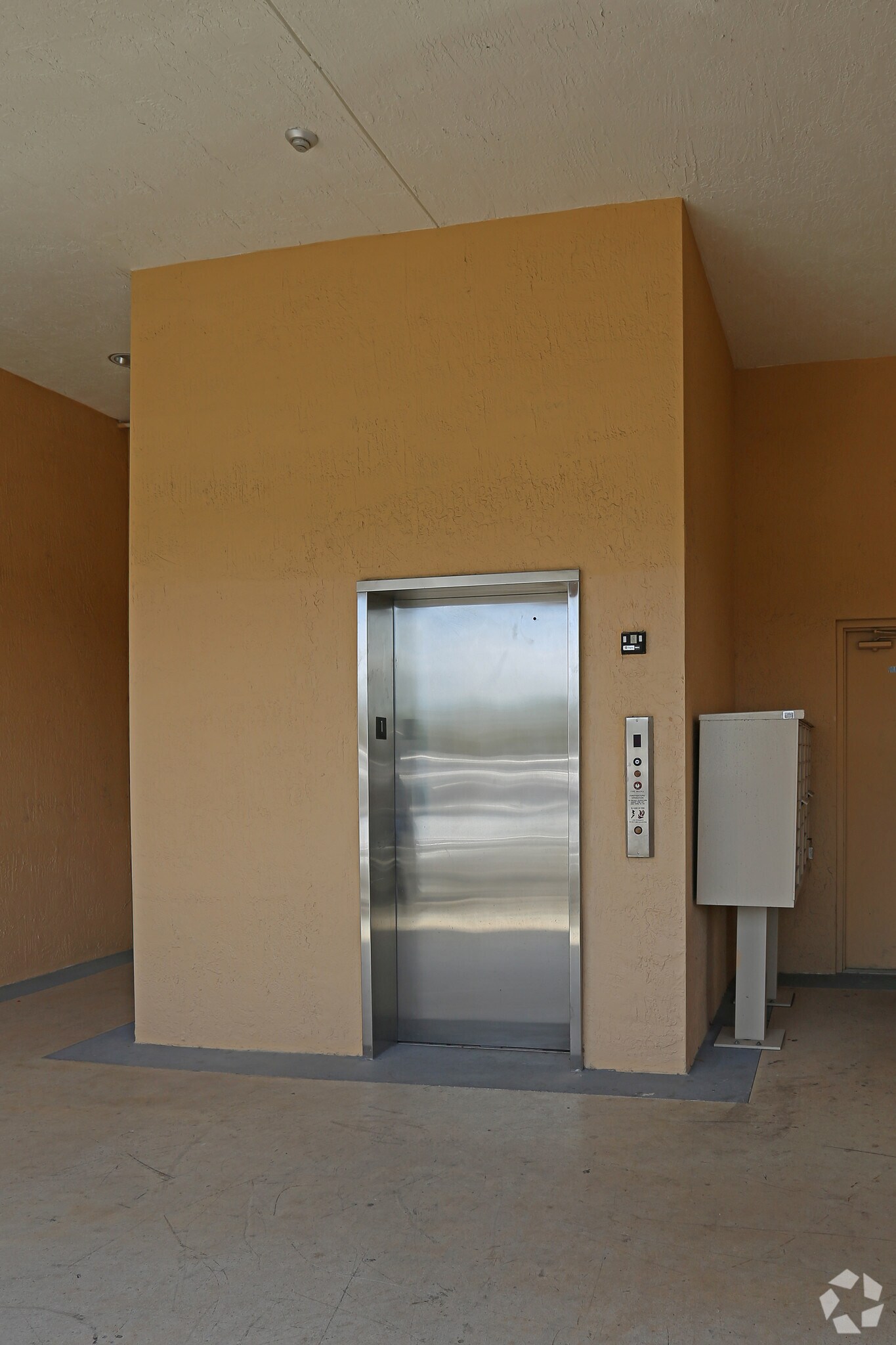 1080 Se 5Th Street, Suite 300, Hialeah Fl: What You Need To Know - e5mboxv