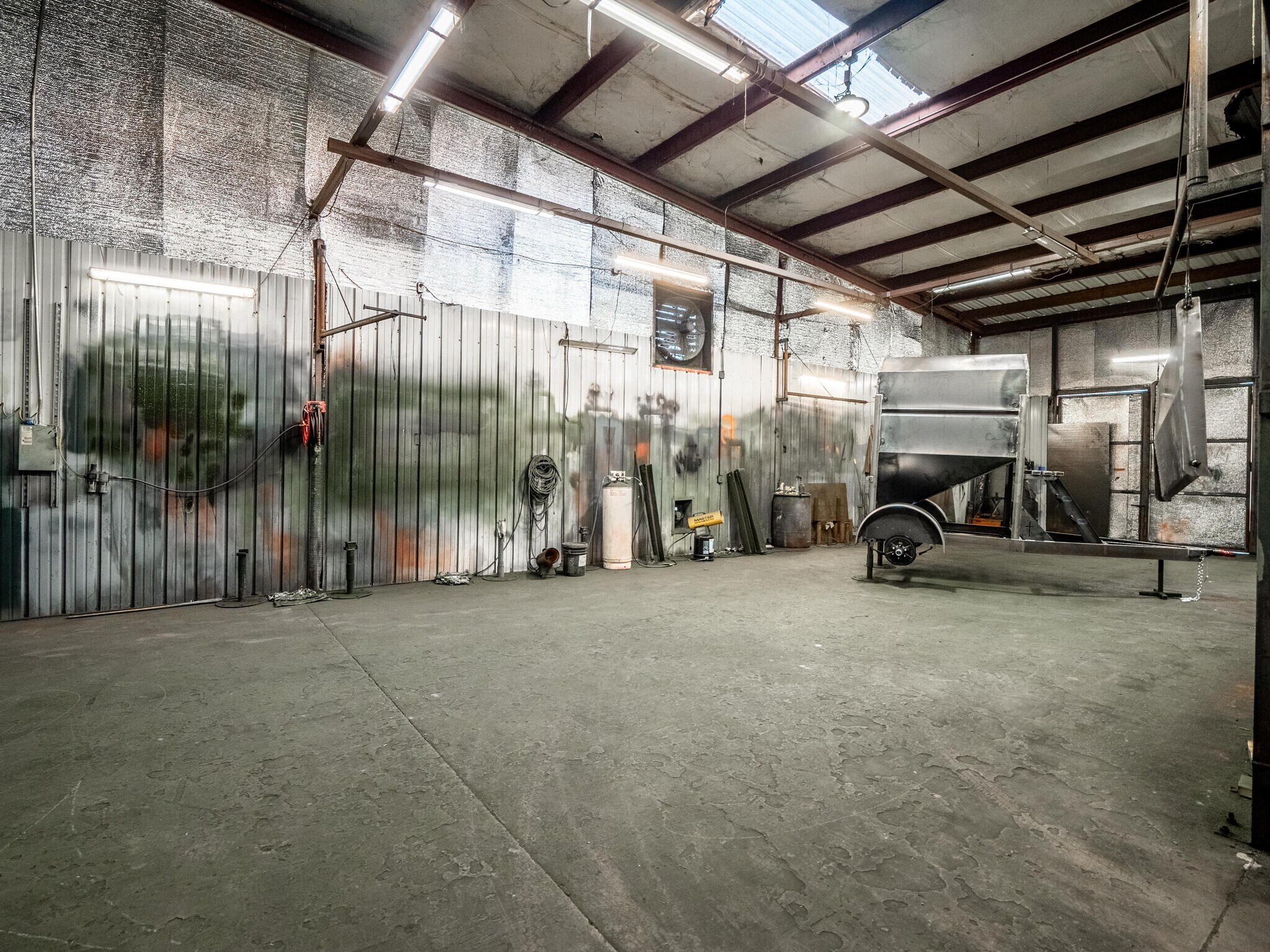 1305 Washington Ave, Krebs, OK 74554 Demac Discount Builder's Supply