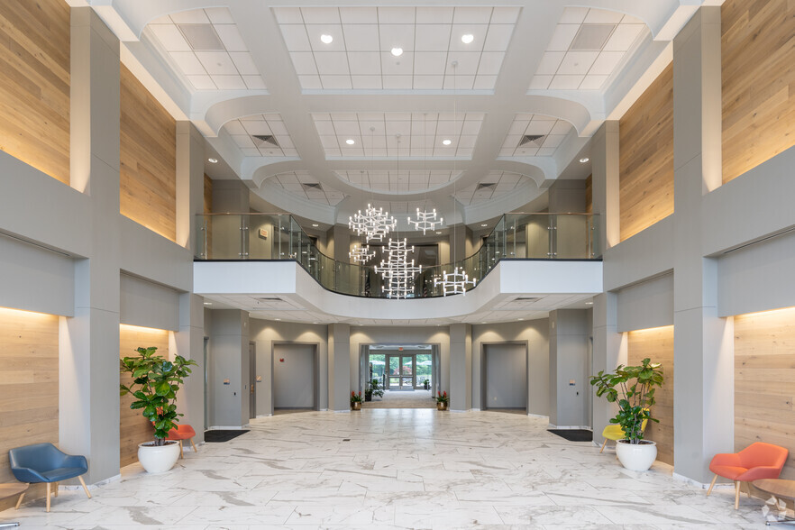 2201 Renaissance Blvd, King Of Prussia, PA for lease - Lobby - Image 3 of 22