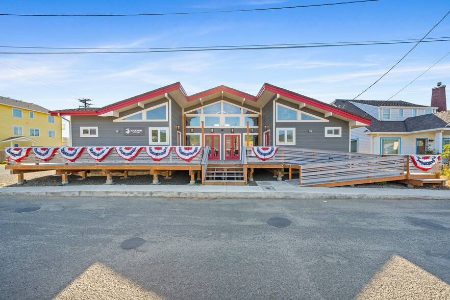 165 S Miller St, Rockaway Beach, OR for sale - Primary Photo - Image 1 of 18