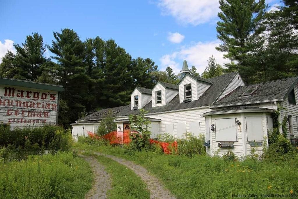 6368 State Route 28, Phoenicia, NY for sale Primary Photo- Image 1 of 1