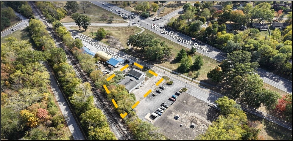 3210 Illinois Rd, Fort Wayne, IN for sale - Building Photo - Image 2 of 4