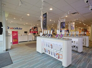 1885 Seminole Trail, Charlottesville, VA for lease Interior Photo- Image 1 of 3