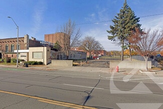 More details for 3333-3335 E Jefferson Ave, Detroit, MI - Health Care for Sale