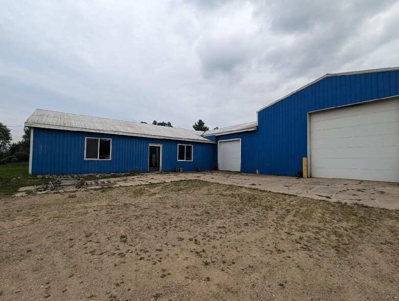 1240 E Houghton Lake Rd, Lake City, MI for sale - Building Photo - Image 3 of 11