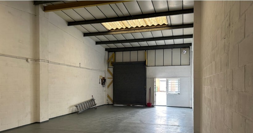 Quakers Coppice, Crewe for lease Building Photo- Image 1 of 2