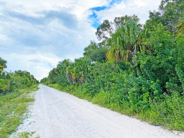0 42nd Ave, Naples, FL for sale - Primary Photo - Image 2 of 3