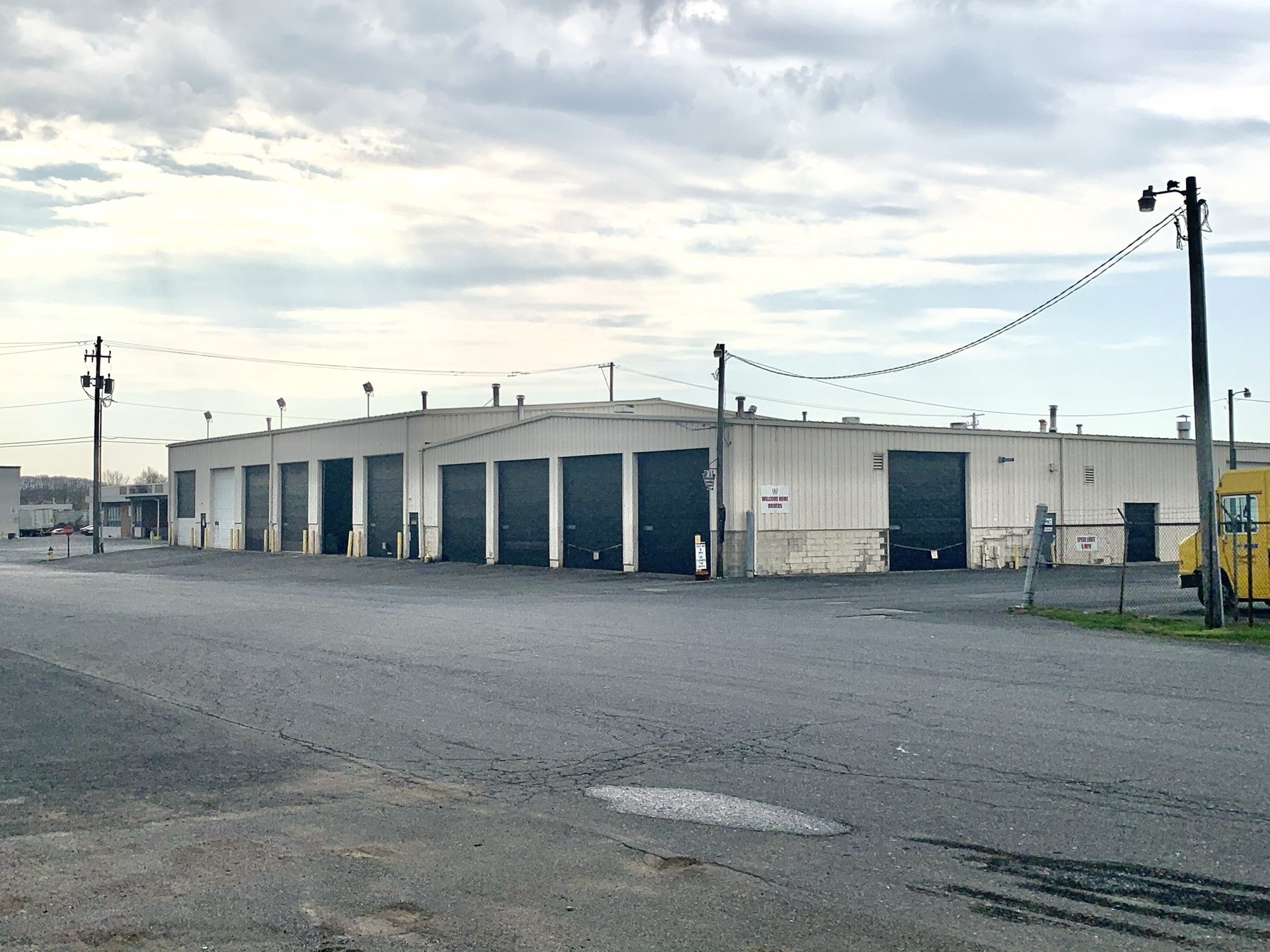 451 Freight St, Camp Hill, PA 17011 - Paul Miller Trucking | LoopNet