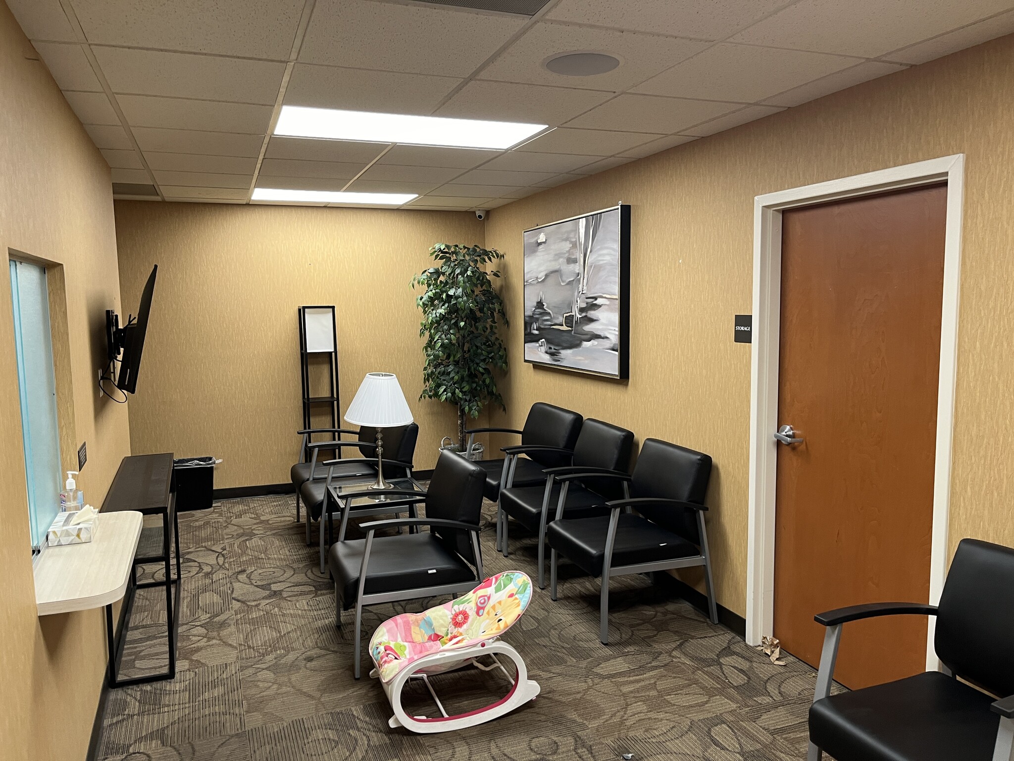 2700 W Dr Martin Luther King Jr Blvd, Tampa, FL for lease Interior Photo- Image 1 of 6