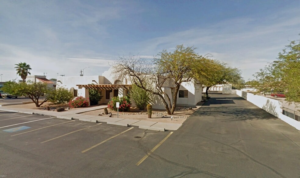 550 E Cottonwood Ln, Casa Grande, AZ for lease - Building Photo - Image 1 of 3