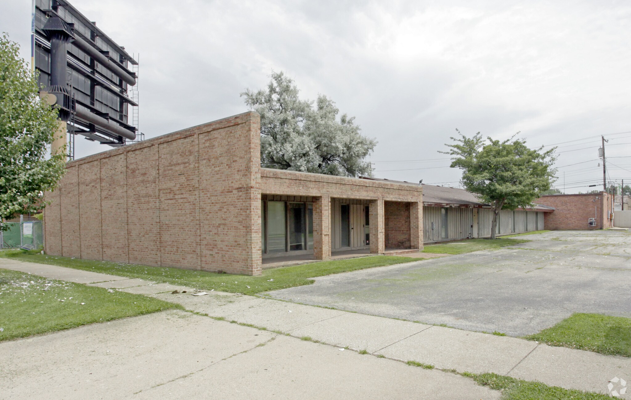1818 S Main St, South Bend, IN for sale Primary Photo- Image 1 of 1